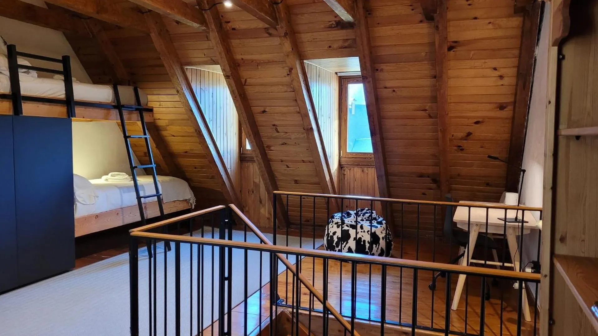 Holiday home Luderna - Casa Con Terraza Somont Villa Naut Aran
