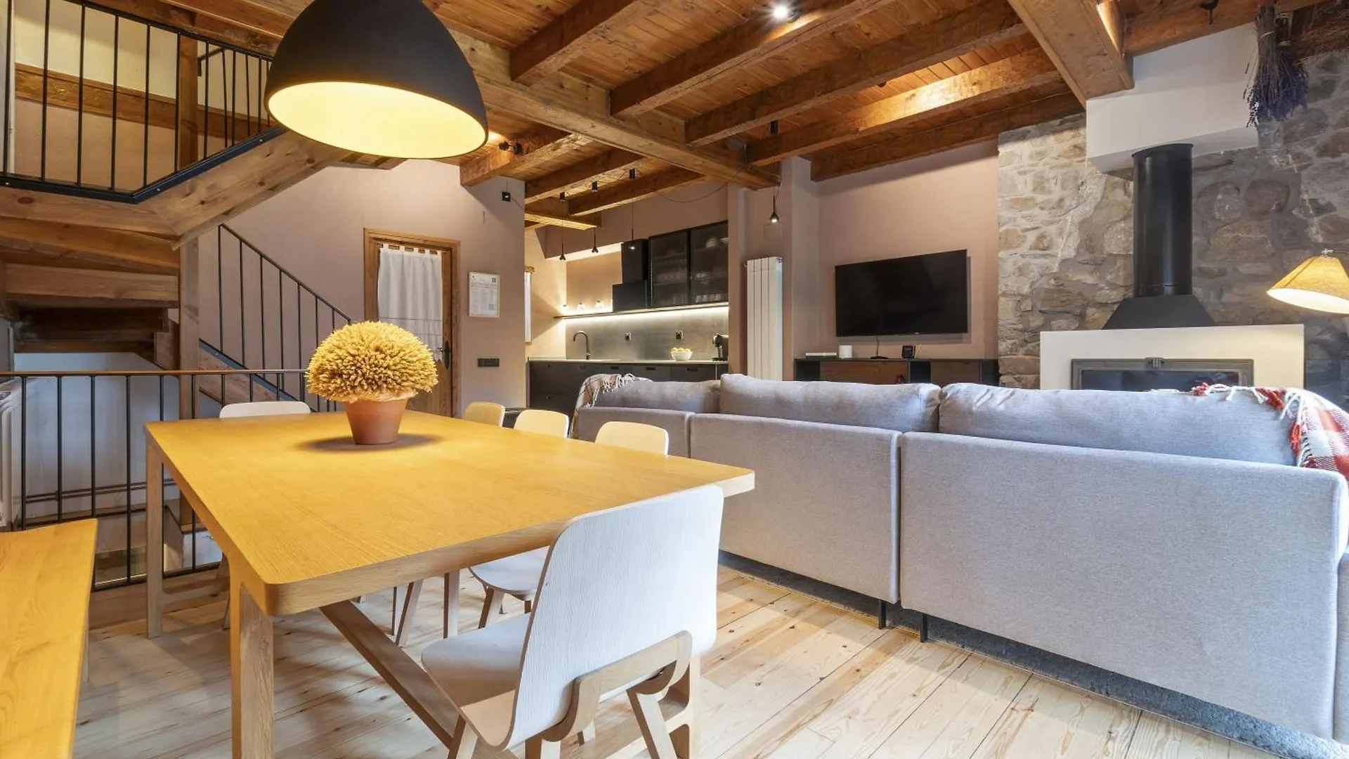 Luderna - Casa Con Terraza Somont Villa Naut Aran Spain