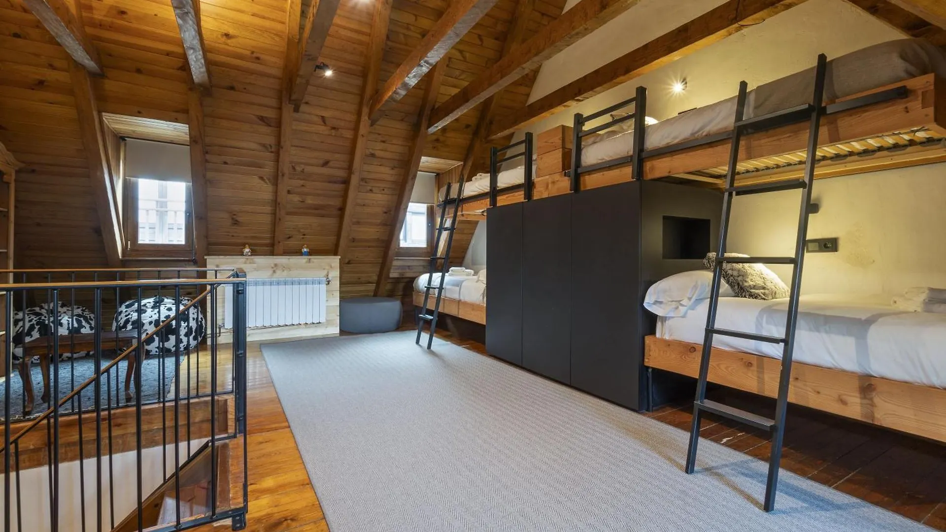Luderna - Casa Con Terraza Somont Villa Naut Aran Holiday home